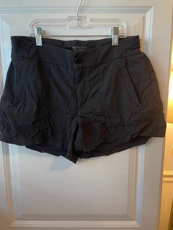 Athleta Pants - Athleta Trekkie North Shorts Black Size 4